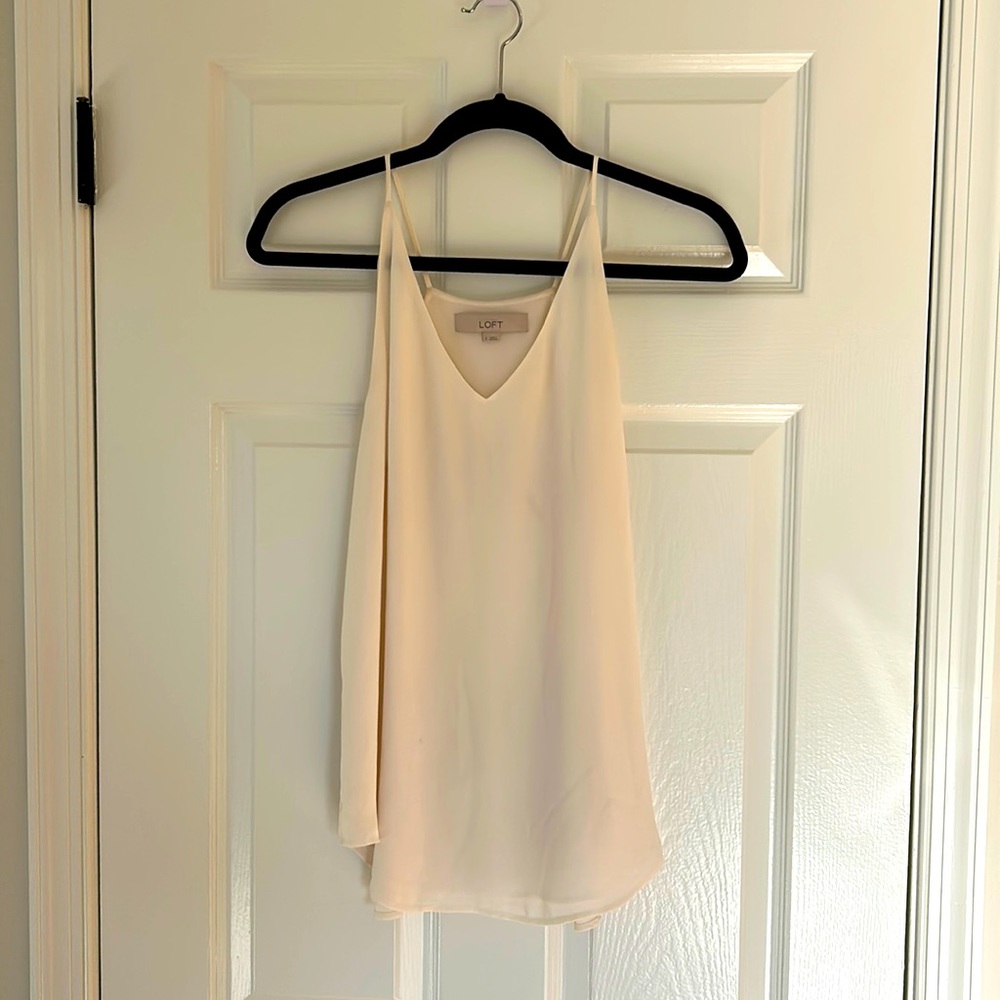 Loft flowy tank
